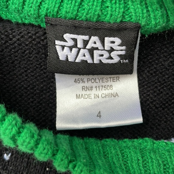 🎄KIDS STAR WARS Holiday Sweater Size 4 - Picture 4 of 9